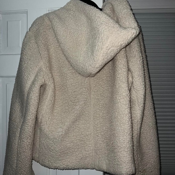 Fur jacket hooded - Picture 2 of 4